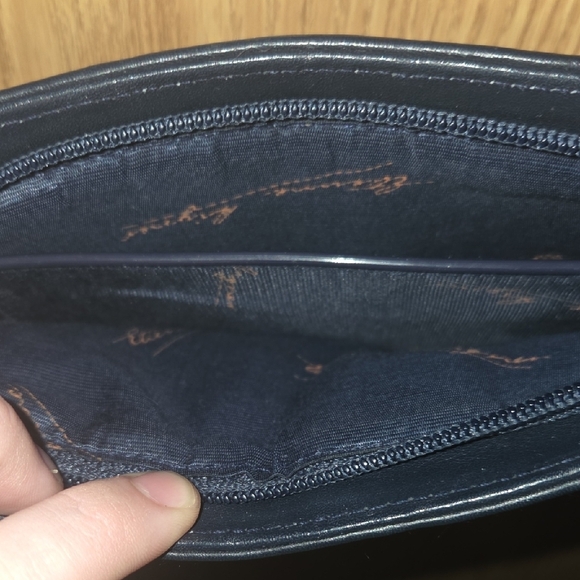 Vintage Etienne Aigner Navy Blue Leather Handcrafted Shoulder Bag - Picture 12 of 16